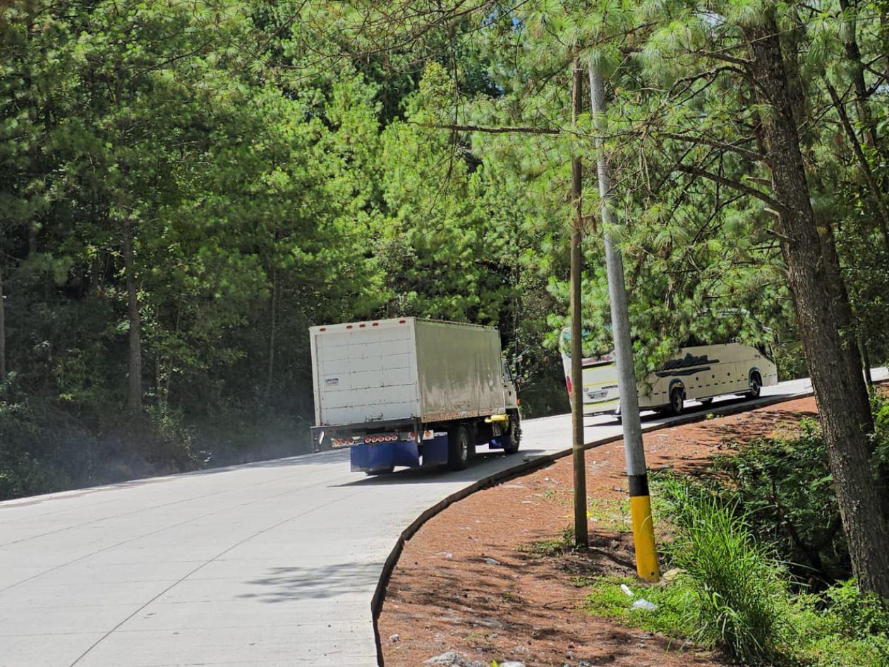La mayor parte de la carretera entre Jesús de Otoro y La Esperanza es cuesta arriba. Gran parte ya está lista. Por décadas está carretera estuvo destruida.