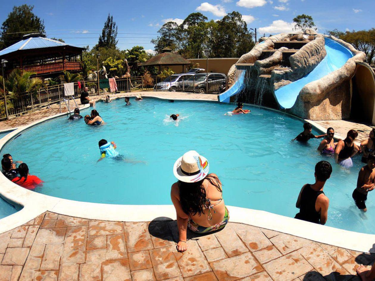 No, la piel no se acostumbra al sol: los riesgos de creer en el “callo solar”