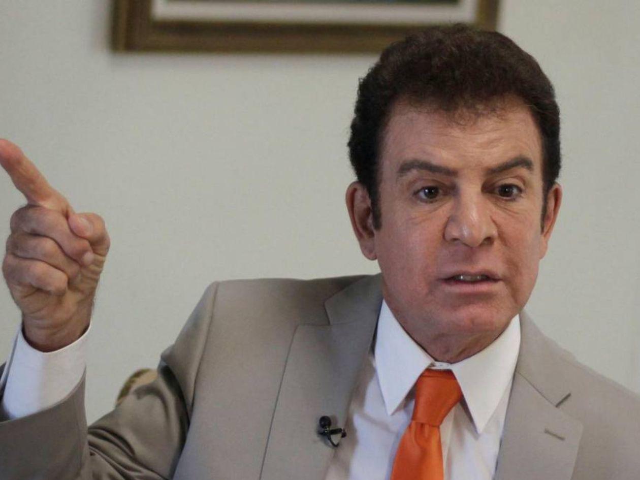 Nasralla no ha propuesto aumentar la jornada de los docentes ni nombrar a Marlon Escoto como ministro de Educación