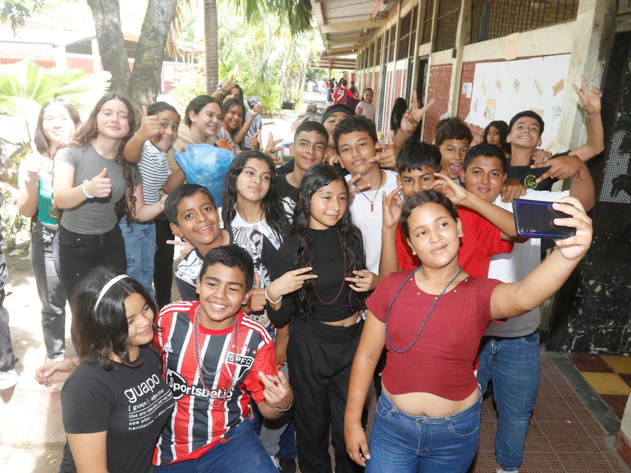 En el instituto José Trinidad Reyes celebran a lo grande el Día del Estudiante