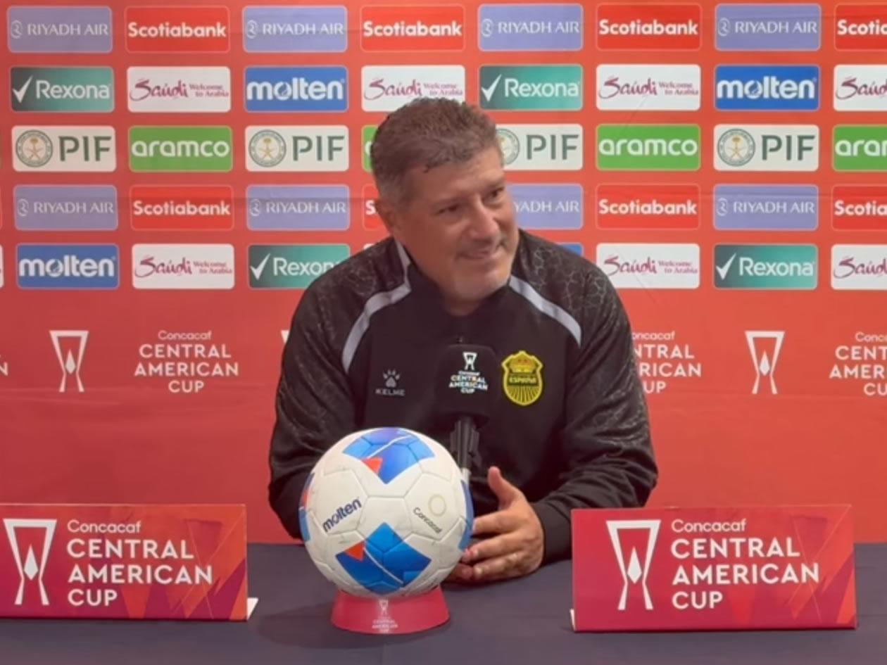 Hugo Viegas habla del triunfo de Real España y alaba a Moya: Hay pocos de esos en Honduras