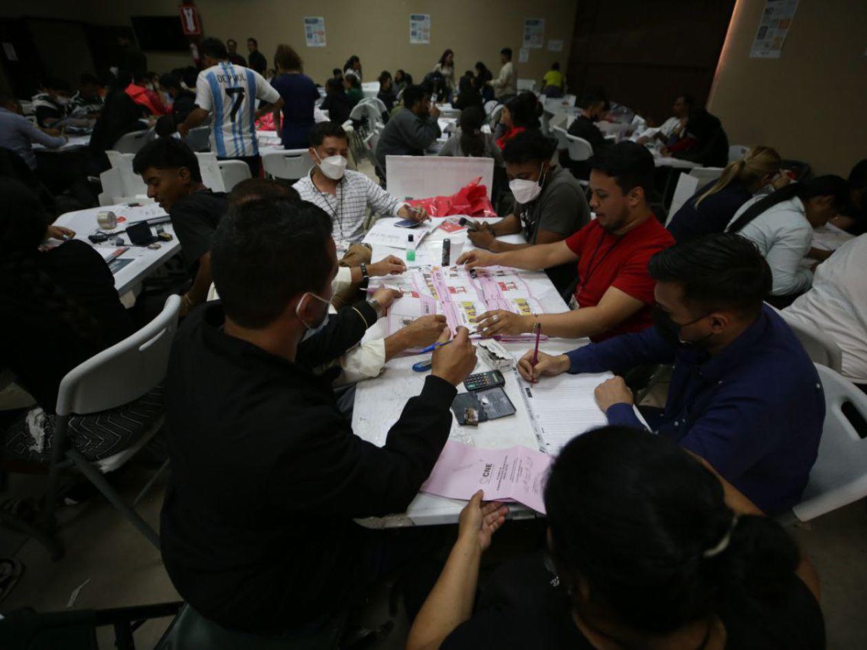 Liberales toman ventaja en la carrera por las alcaldías ¿Conoce los candidatos?