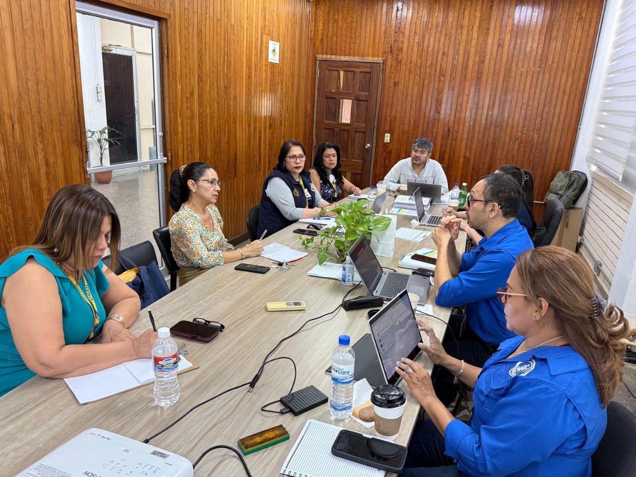 Unah-Cortés inicia socialización del nuevo plan de estudios de la carrera de Derecho