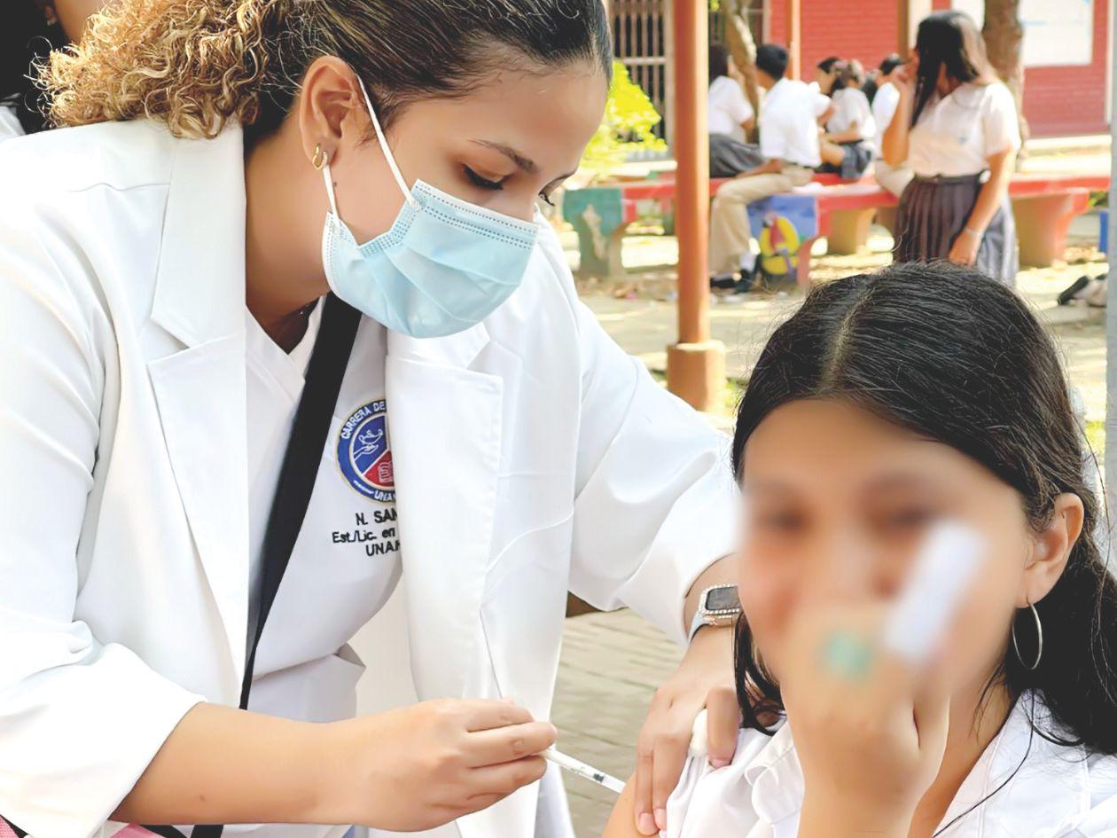Apenas 41% de niñas entre 11 y 15 años fueron vacunadas contra el VPH en SPS