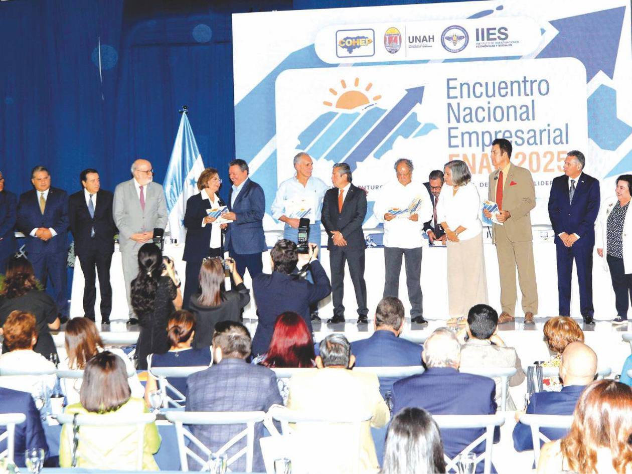 Empresarios presentan 53 propuestas para impulsar el desarrollo económico