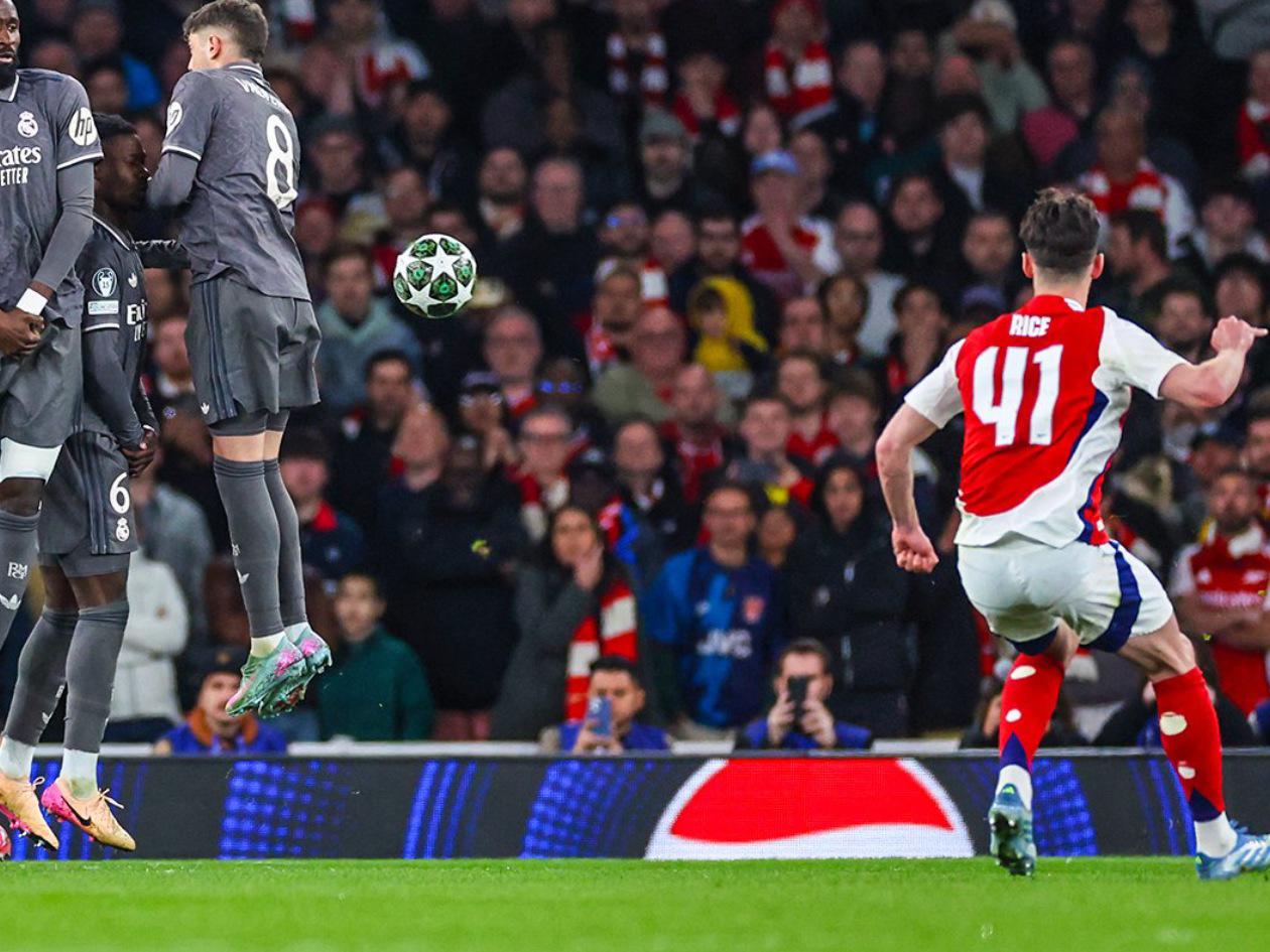 Espectacular doblete de tiro libre de Declan Rice al Madrid en Champions