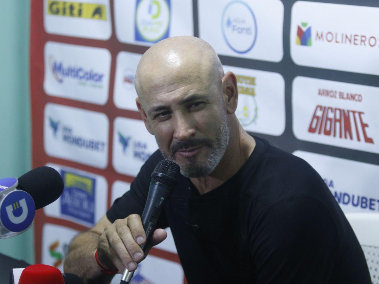 Espinel analiza la victoria de Olimpia, el Choloma y el futuro de Carlos Pineda