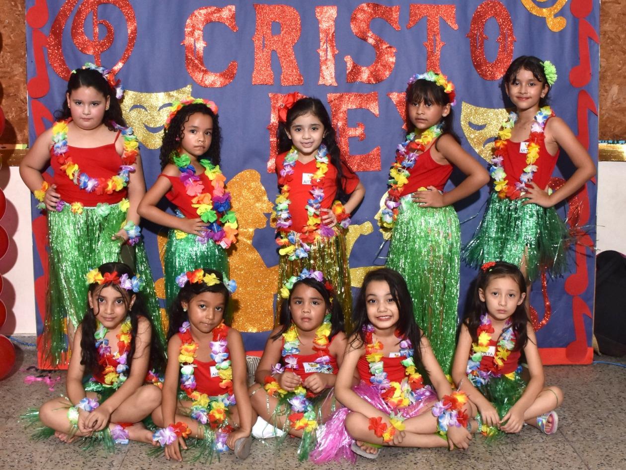 El Instituto Cristo Rey presenta su show de talentos en SPS