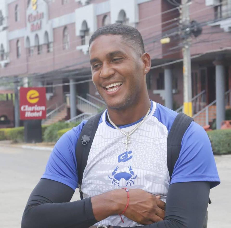 Beckeles hace confesión sobre su salida del Olimpia y la verdad de sus besos