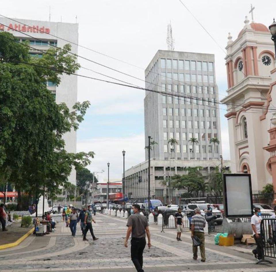 En San Pedro Sula, las temperaturas oscilarán entre los 22 y 33 grados Celsius.