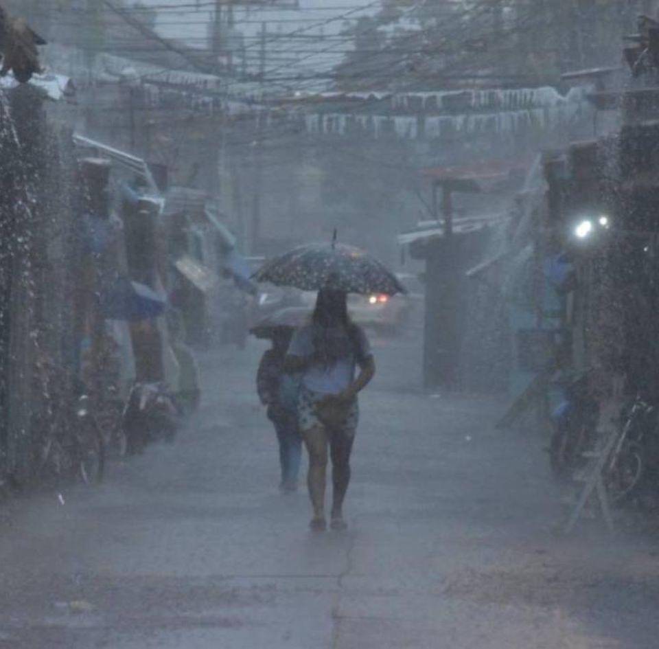 Para el viernes se prevé una disminución de las lluvias y una mejoría gradual de las condiciones climáticas.