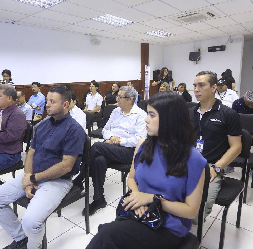 El modelo educativo 100 % virtual se consolida como un motor de empleabilidad global