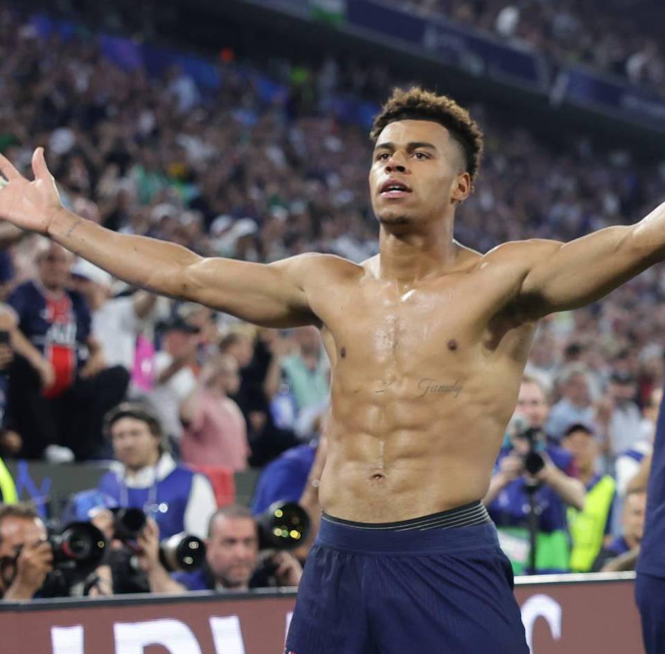 Desire fue el autor de un doblete y la UEFA lo nombró como el MVP de la final de Champions.