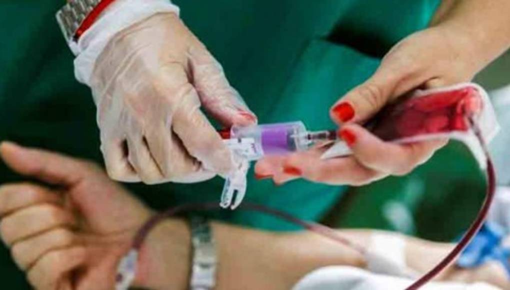 Crean 'torniquete farmacéutico' que reduce el sangrado interno en 60 %