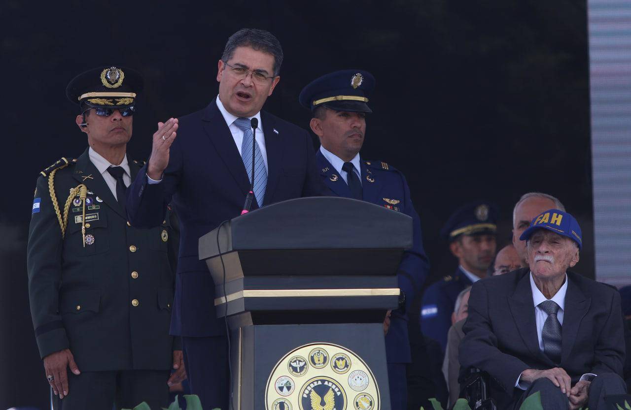 $!Juan Orlando Hernández gobernó Honduras durante dos mandatos, aunque el segundo lo dirigió con mucha controversia por una reelección que le aprobó la Corte Suprema de Justicia (CSJ).