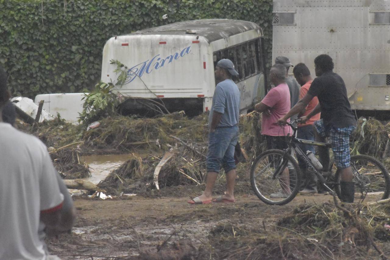 $!El Bajo Aguán ha sufrido el embate de Sara.