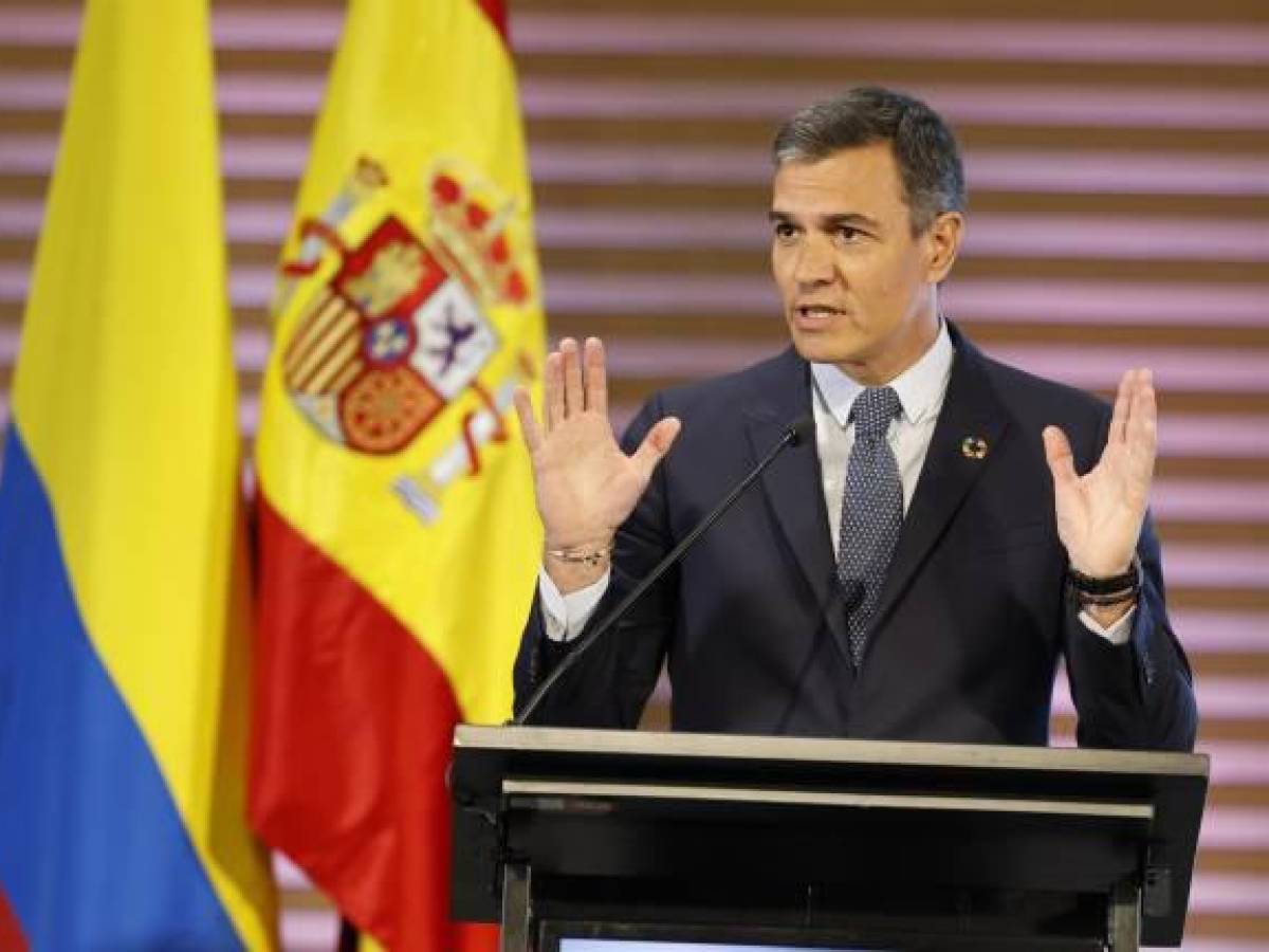 Presidente de España recibe supuesta carta explosiva