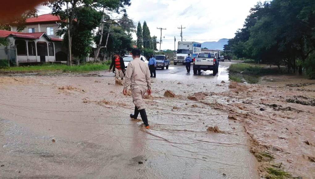Lluvias provocan desbordamiento del río Marchala en Ocotepeque