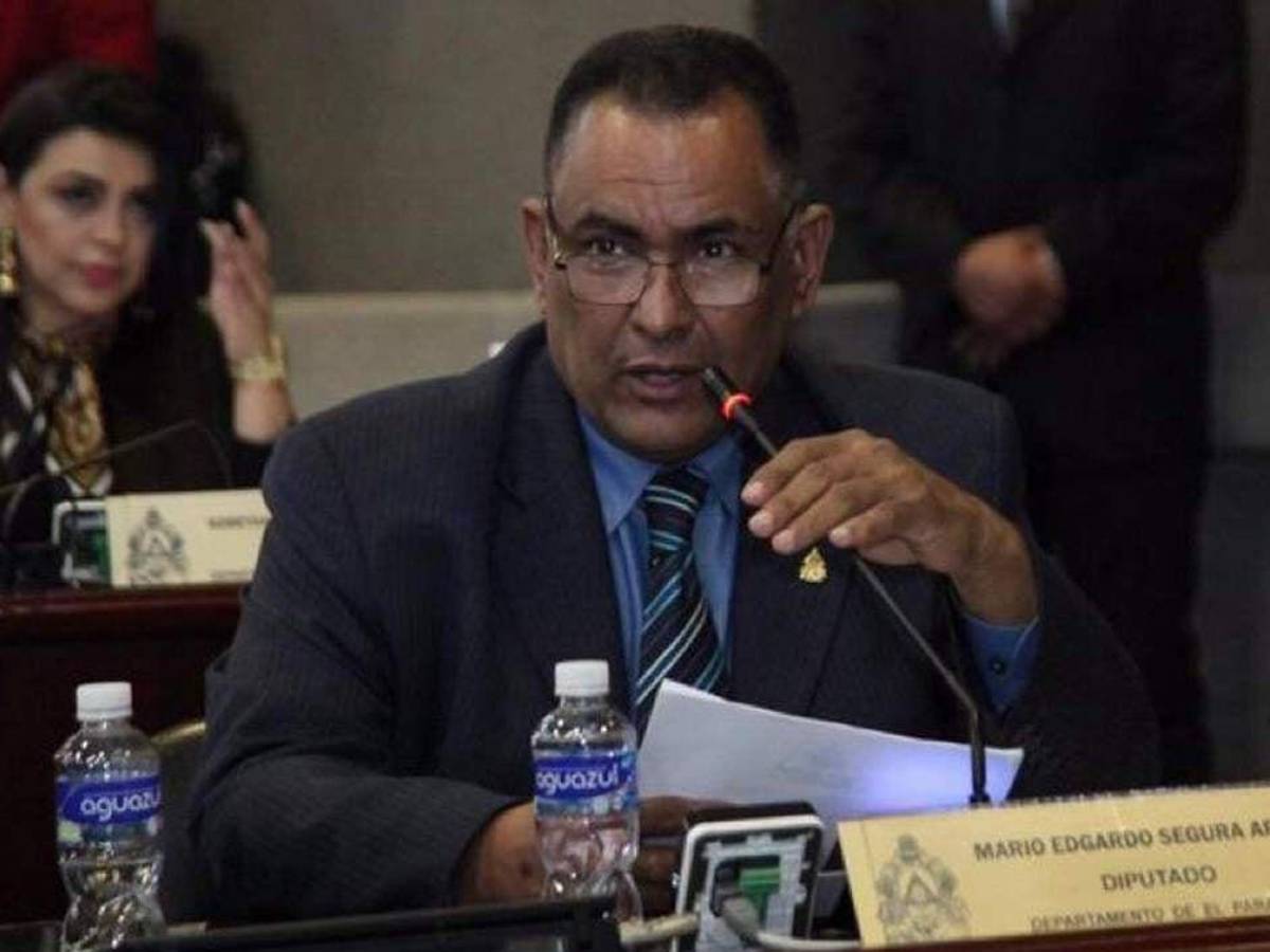 Bono de L100 mil era soborno para aprobar presupuesto: PL