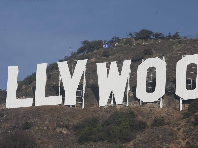 El Sindicato de Actores de EUA (SAG-AFTRA, en inglés) anunció que sus miembros inician una huelga indefinida ante la falta de acuerdo con los grandes estudios de cine y televisión para suscribir un nuevo convenio colectivo.