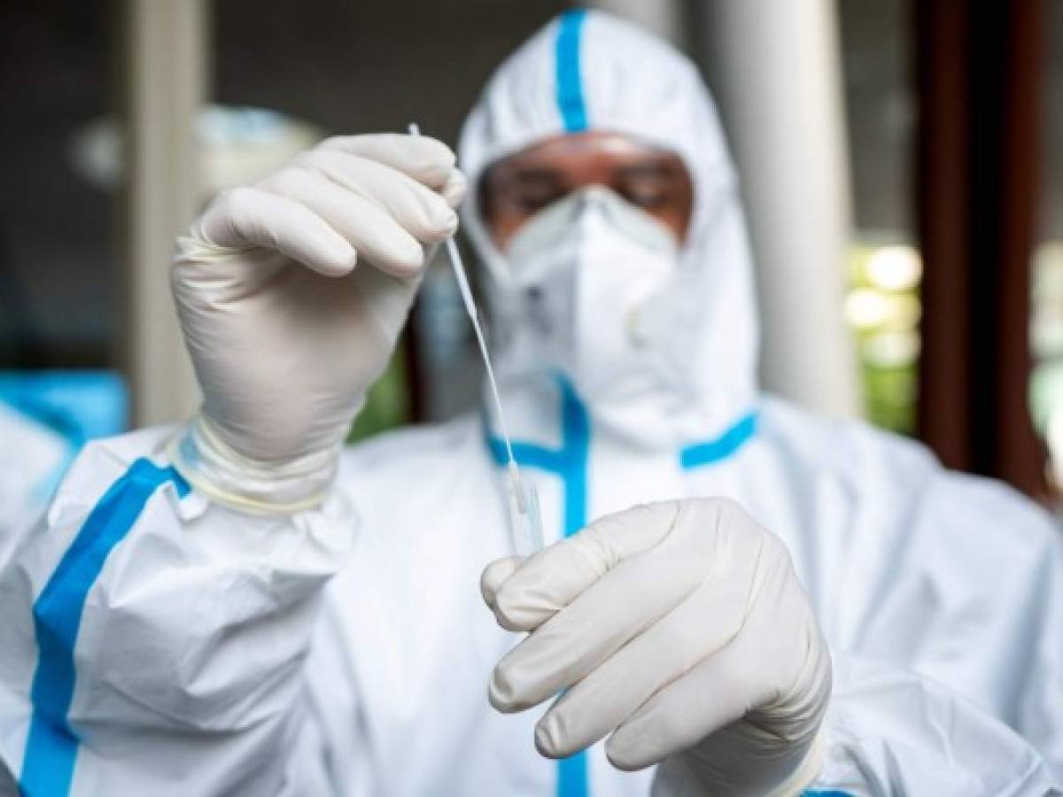 Virólogo alemán advierte que la pandemia acaba de empezar