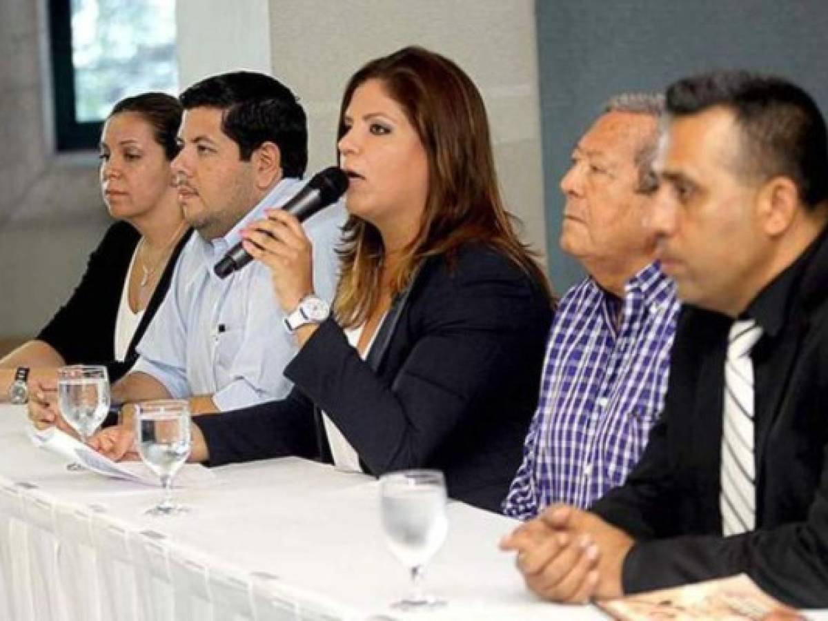 Honduras: Orden de captura contra familia de Lena Gutiérrez
