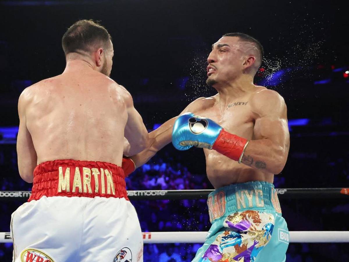 Los millones que ganó Teófimo López tras vencer a Sandor Martín