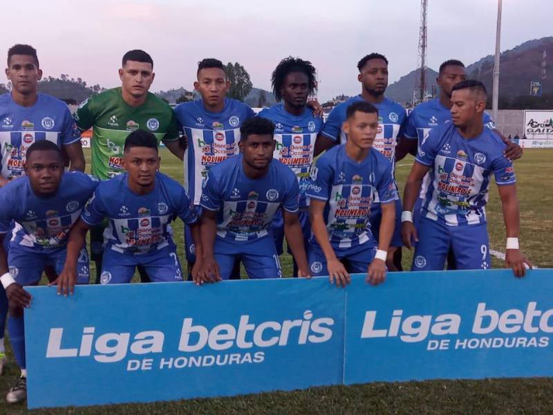 Victoria golea a la UPN y sigue en la lucha por el primer lugar