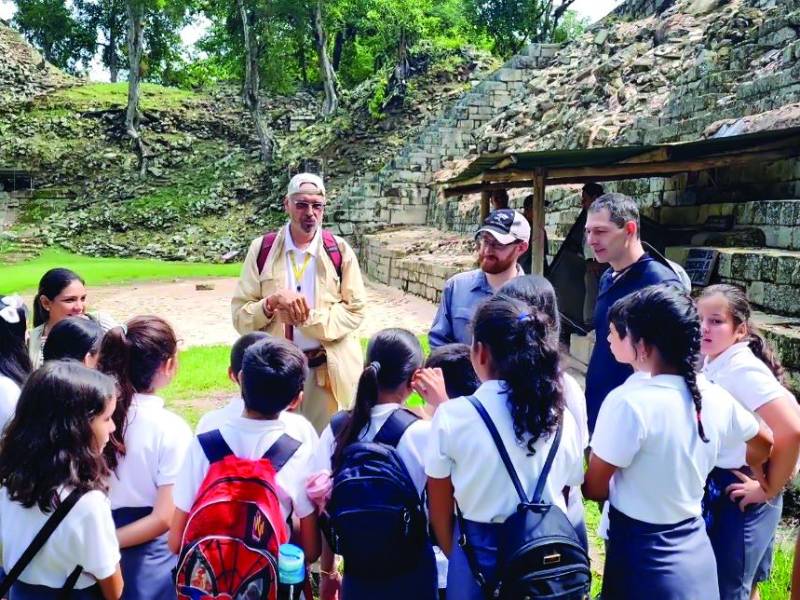 El programa educativo se suma a los trabajos de rescate del templo maya más emblemático de Copán