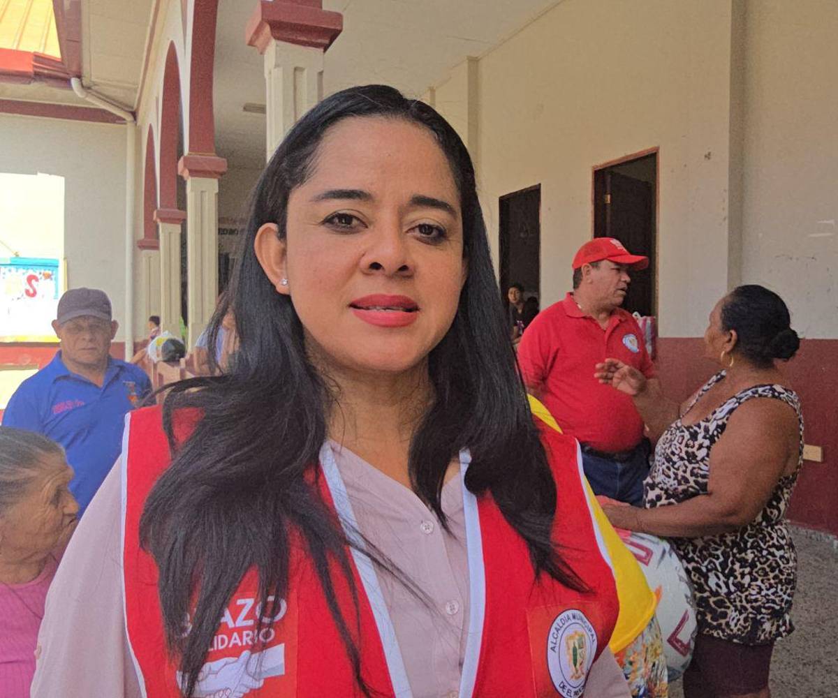 Cinthia Abreu, secretaria del Codem de El Progreso, señala que pese a la urgencia por reparar el boquete de la Duarte, el gobierno ignoró los llamados de la gente, y hasta los reprimieron cuando salieron a exigir las reparaciones.