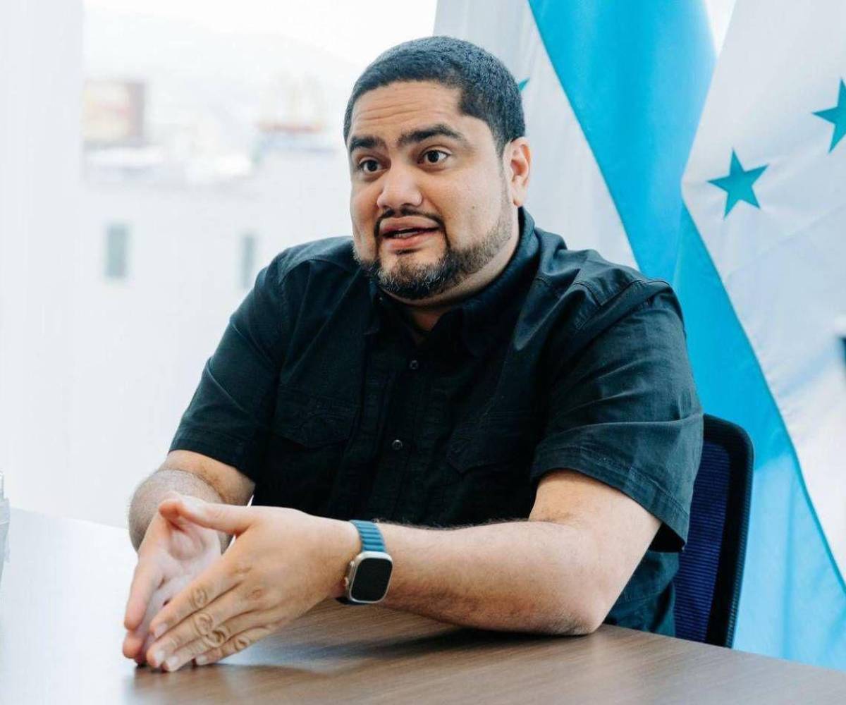 El pasado 27 de junio el Gobierno aceptó la renuncia de José Cardona como ministro de Sedesol tras escándalo de corrupción.