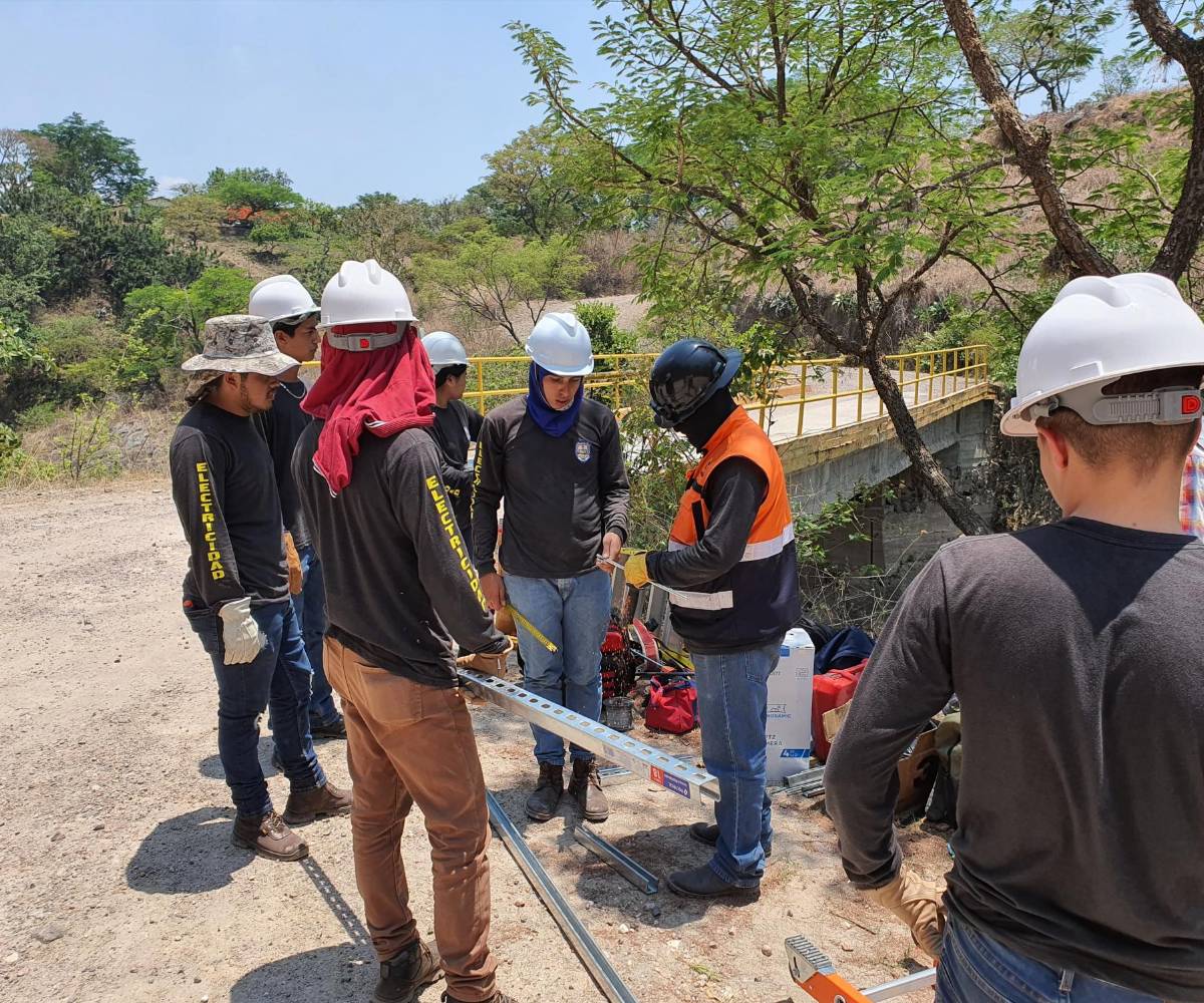 El Samh, que opera en 24 estaciones, nació de un convenio entre el Instituto La Independencia y la Comisión de Acción Social Menonita (Casm).