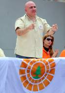 Lanzan candidatura de Charly Martino