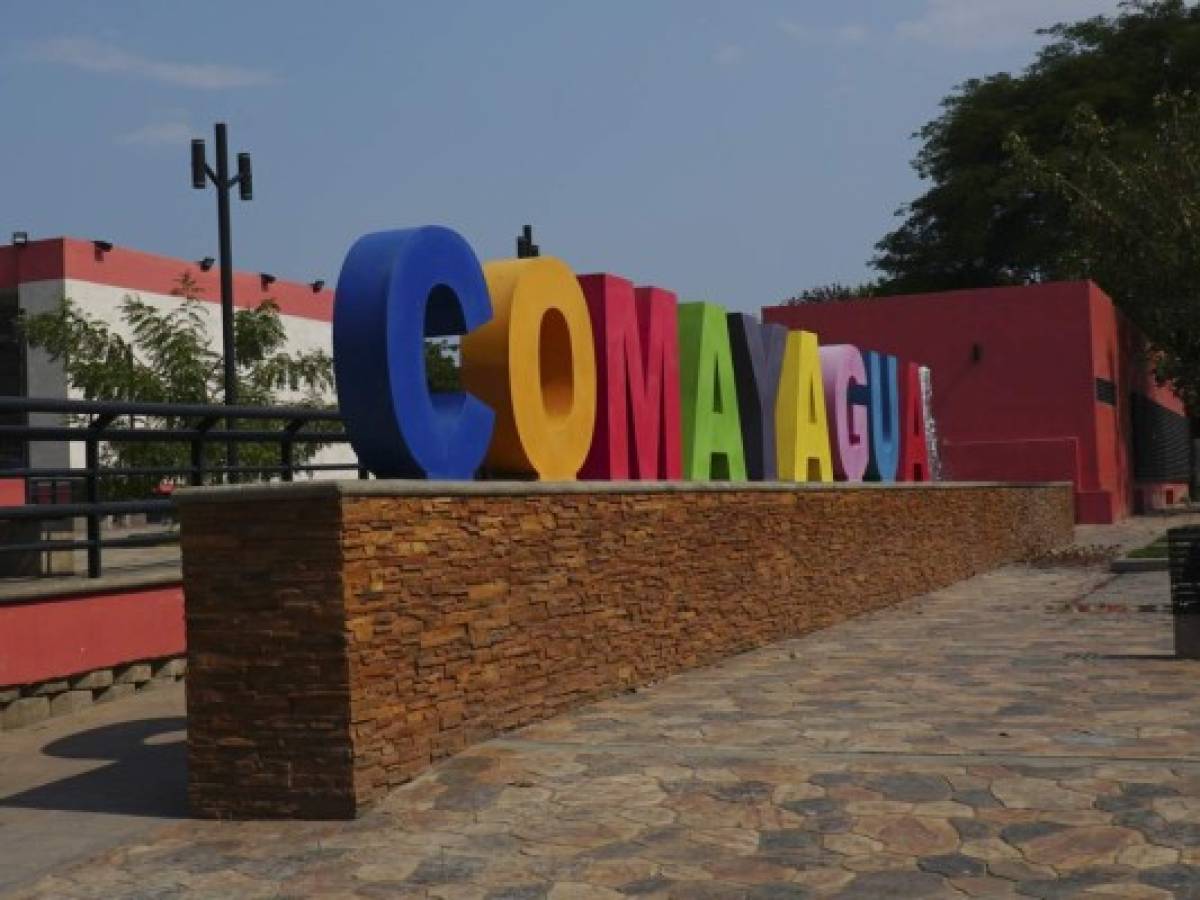 Diversión familiar y vida nocturna transforman a la colonial Comayagua