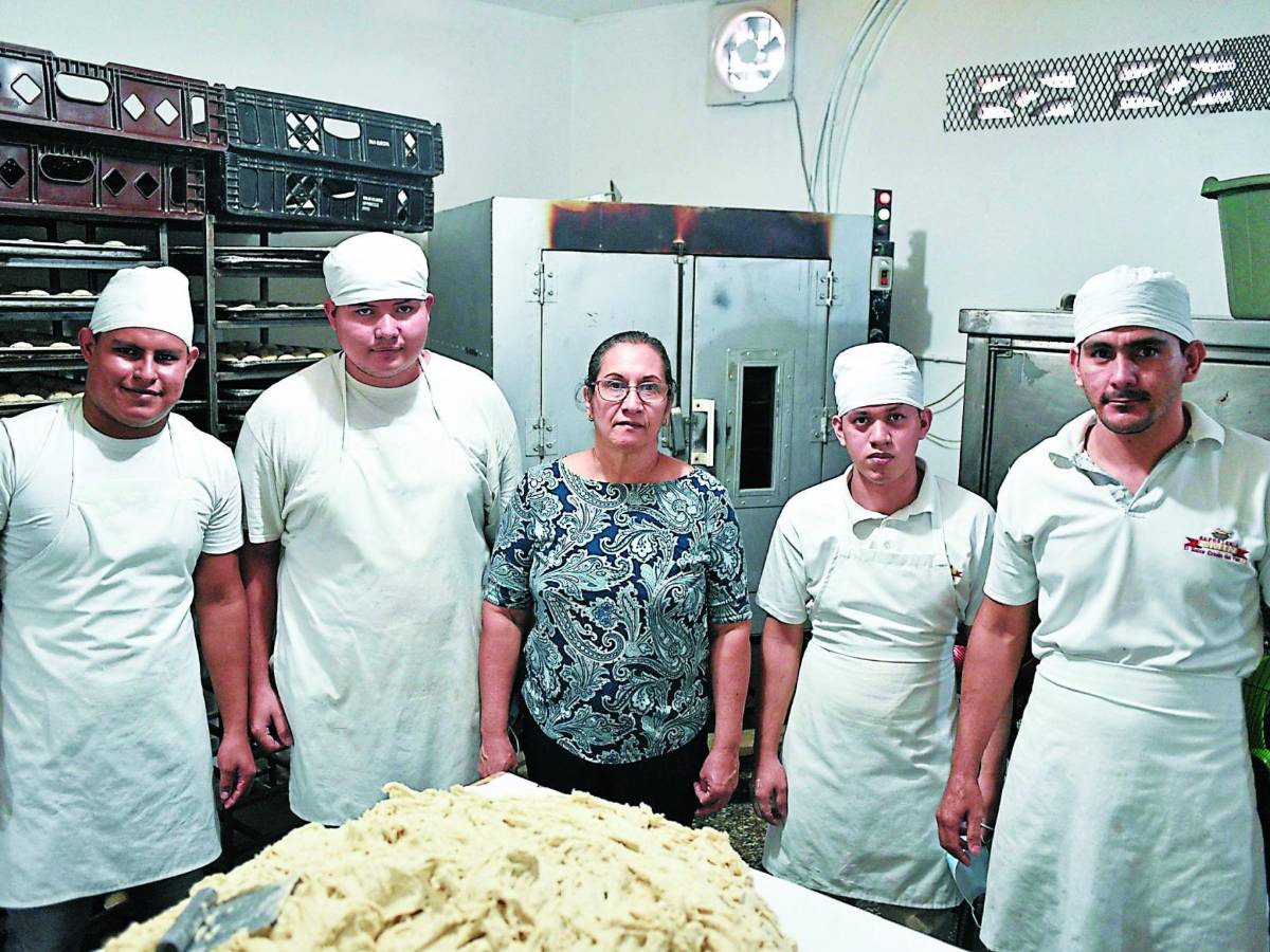 Panadería local trasciende fronteras y posiciona su producto en Miami