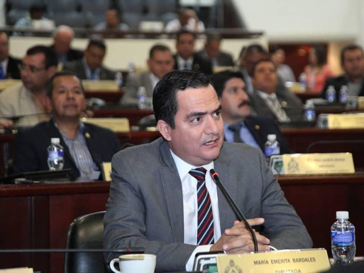 Mario Pérez pide a Luis Redondo parar confrontación en el CN