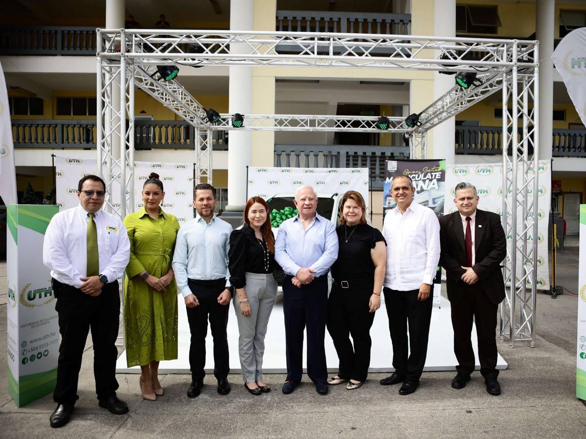 UTH incentiva a estudiantes con sorteo de cinco vehículos