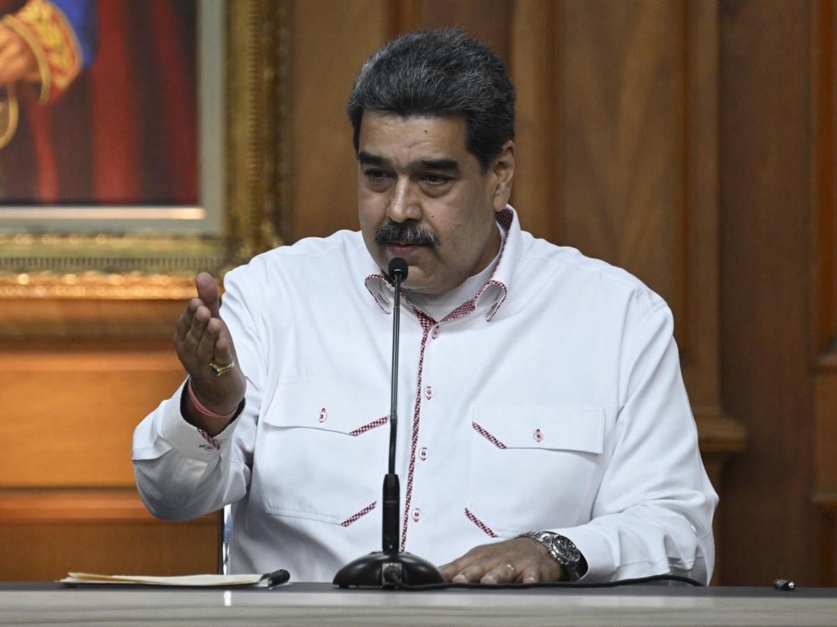 Maduro y oposición acuerdan liberar fondos de Venezuela bloqueados, dice el gobierno