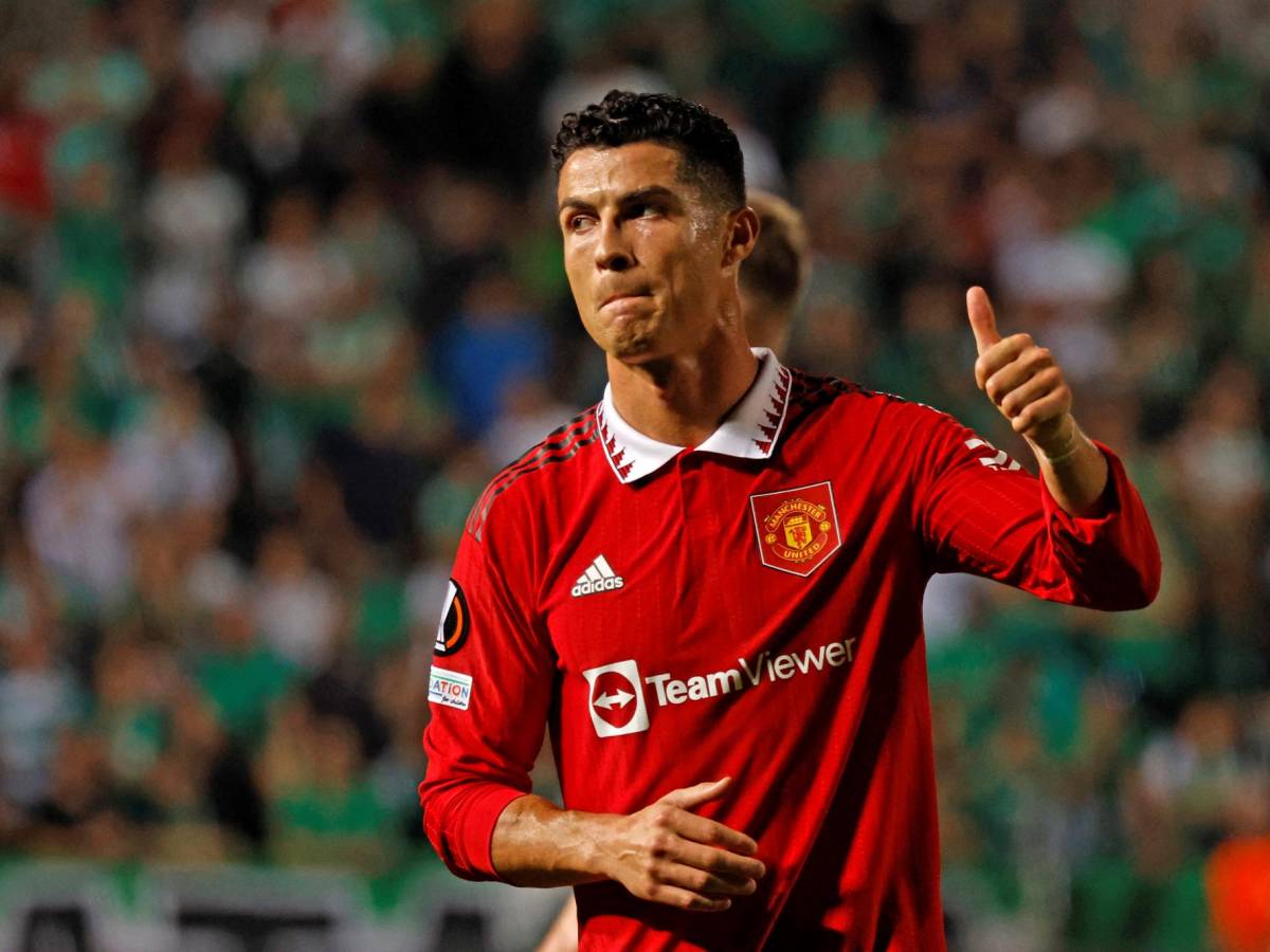 Cristiano Ronaldo recibe oferta para jugar en impensado país