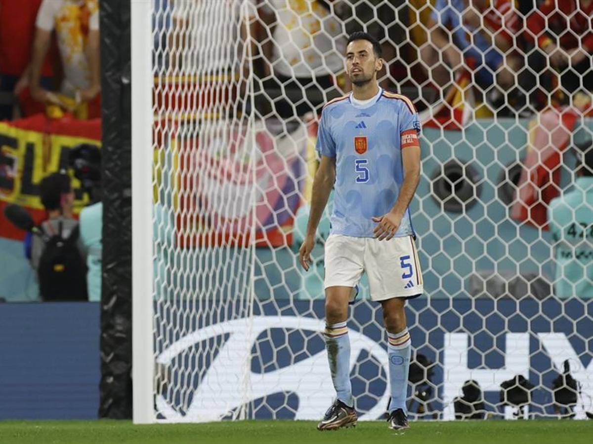 Sergio Busquets anuncia su retiro de la selección de España