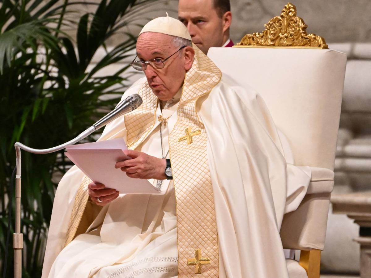 El Papa pide ahorrar en los regalos de Navidad y enviar el dinero a Ucrania