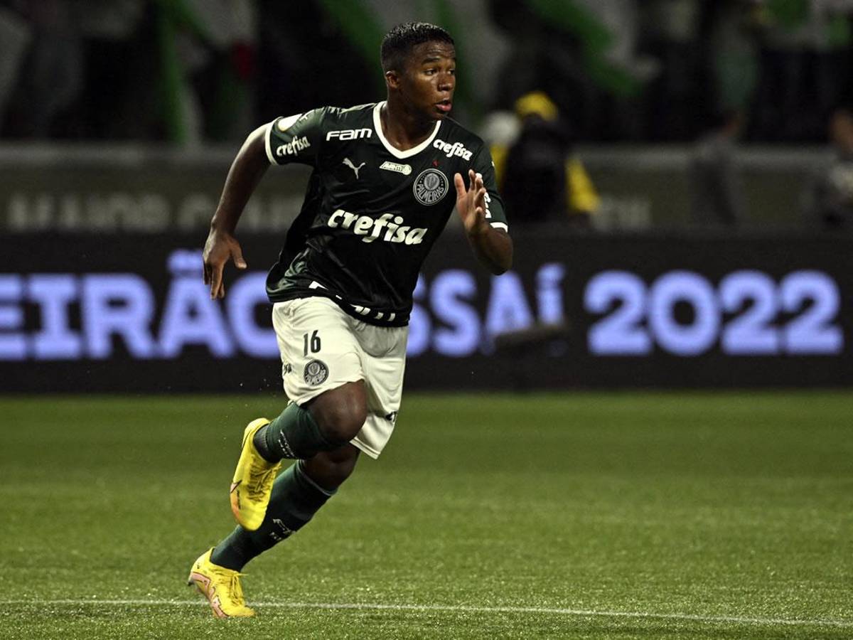 Endrick acumula 21 partidos, 12 goles y 1 asistencia en 2022 con el Palmeiras, y es internacional Sub-17 con la ‘Canarinha’.