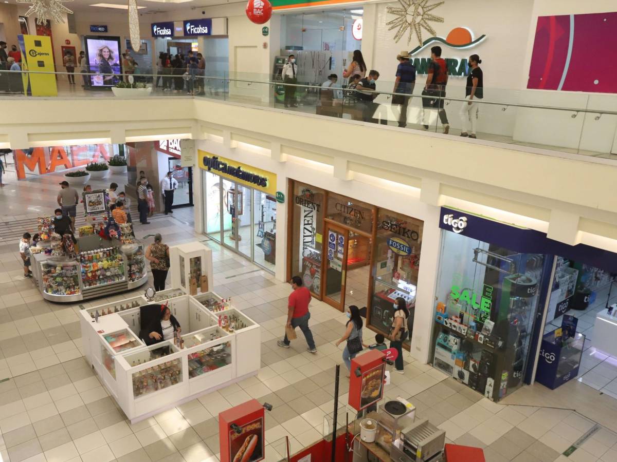 Altas ventas en “malls” de San Pedro Sula por temporada navideña
