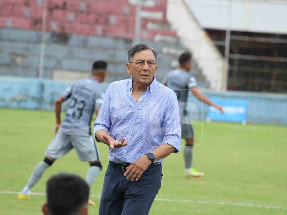 El doctor Salomón Nazar metió al Victoria a la fiesta grande del fútbol hondureño.