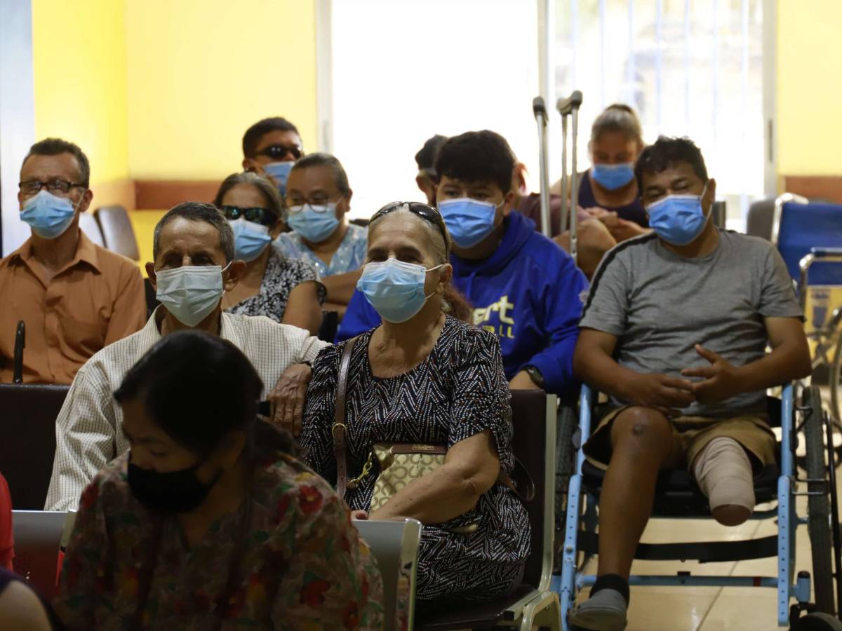 Un promedio de 150 pacientes diarios son atendidos en el área de consulta general.