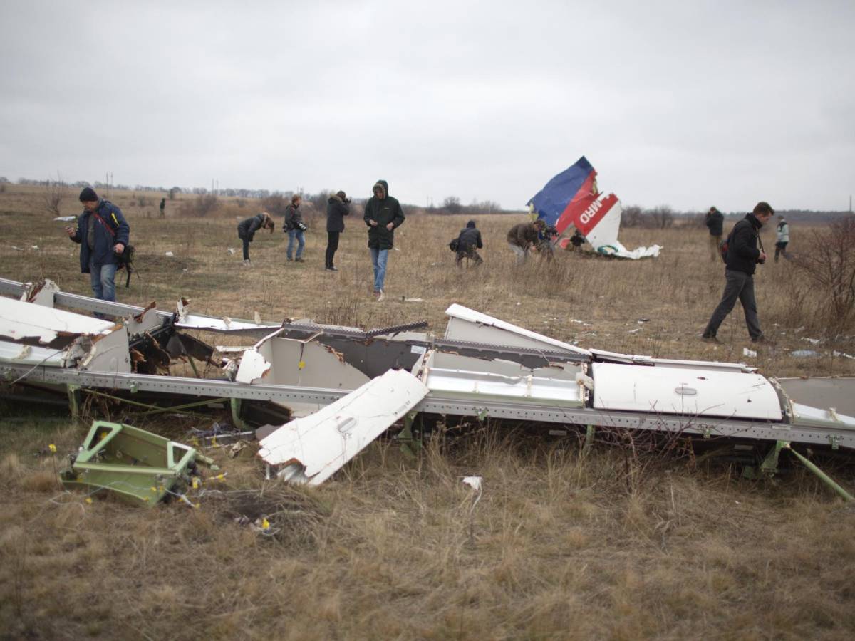 Cadena perpetua para dos rusos y un ucraniano culpables del derribo de MH17