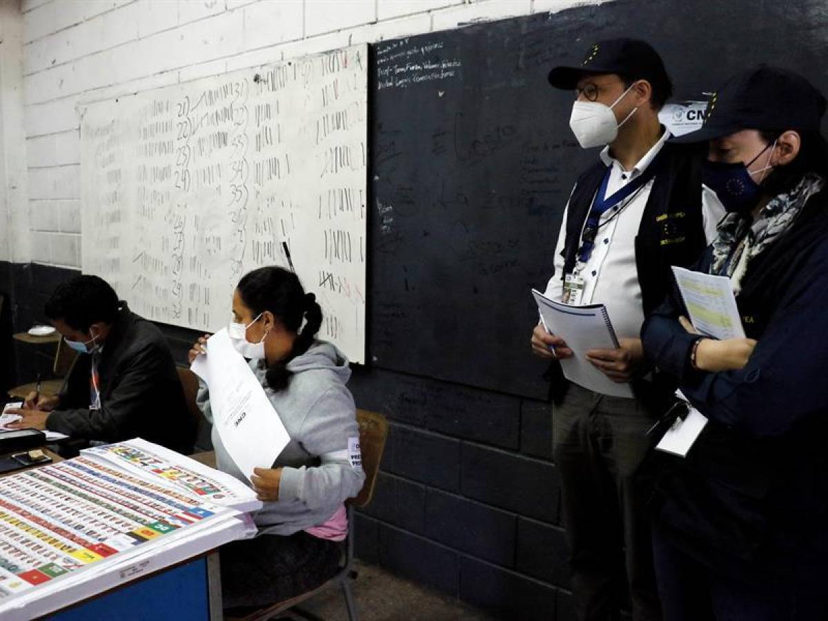 Conformar un nuevo Parlamento hondureño será lo más difícil, según analista