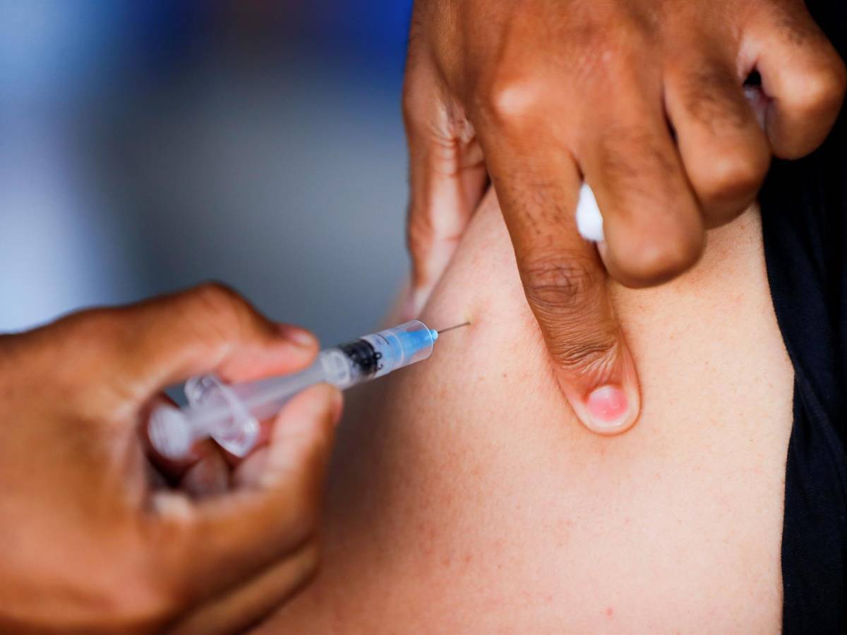 El 50,9 % de los hondureños ya recibió dos dosis de la vacuna contra el covid-19