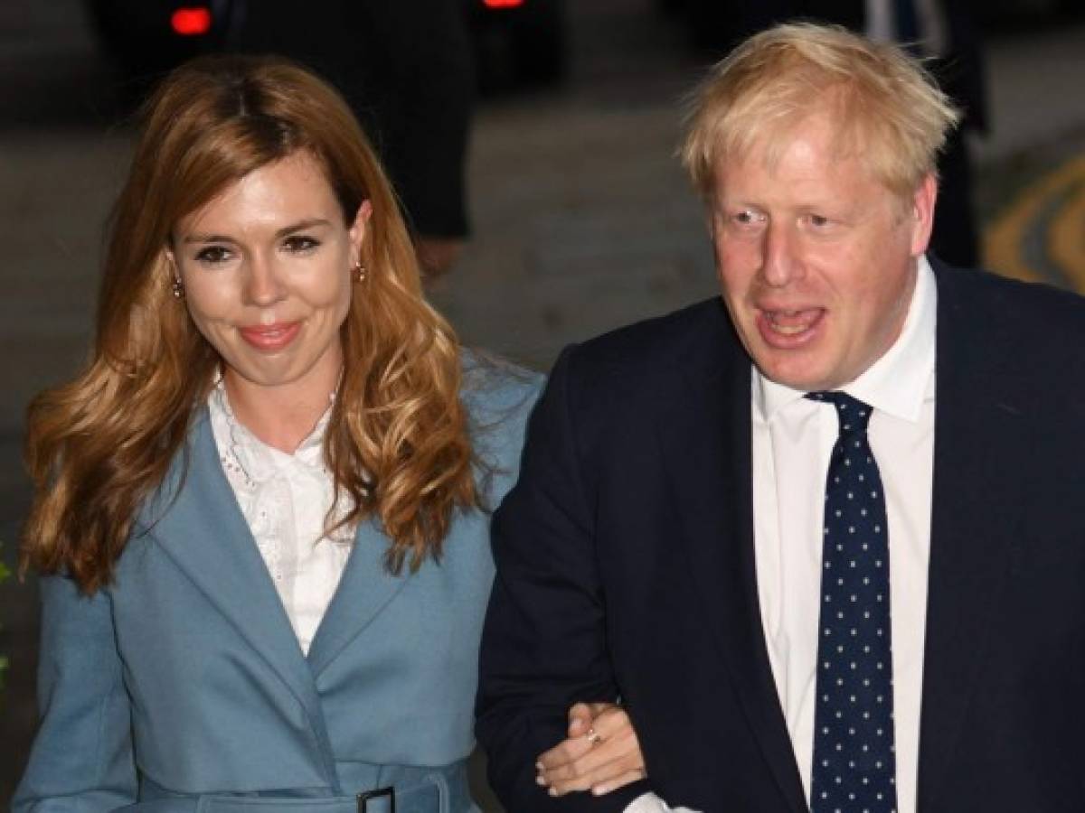 Boris Johnson y su prometida tienen un bebé en pleno confinamiento