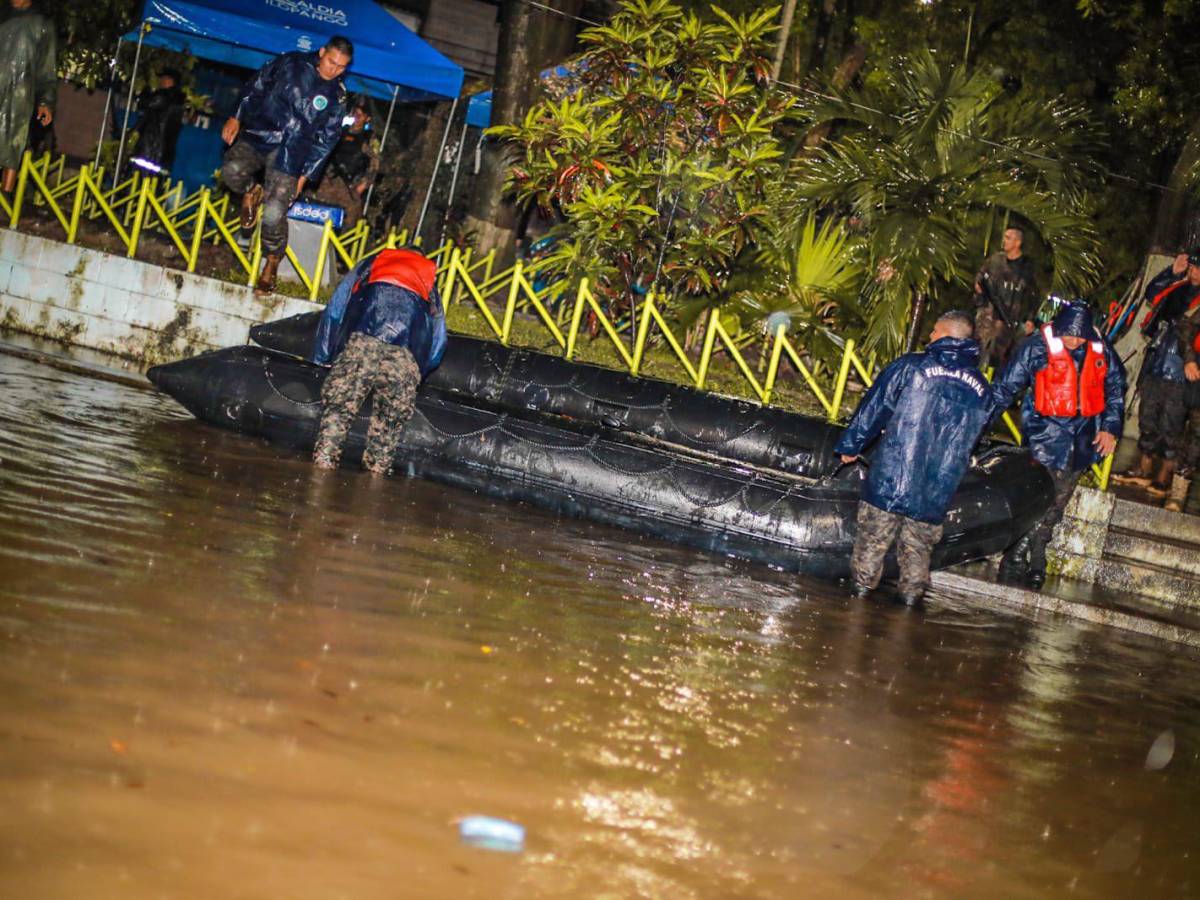 Dos personas más mueren en El Salvador por las lluvias de las últimas horas